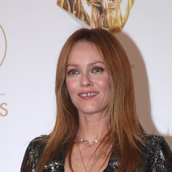 Vanessa Paradis - 33ème " Nuit des Molières " aux Folies Bergère à Paris le 30 Mai 2022. Bertrand Rindoff / Bestimage 