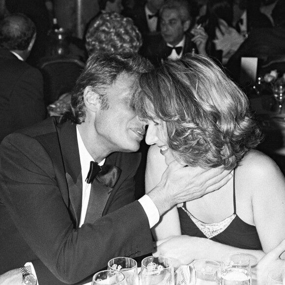Johnny Hallyday et Nathalie Baye en 1984. 