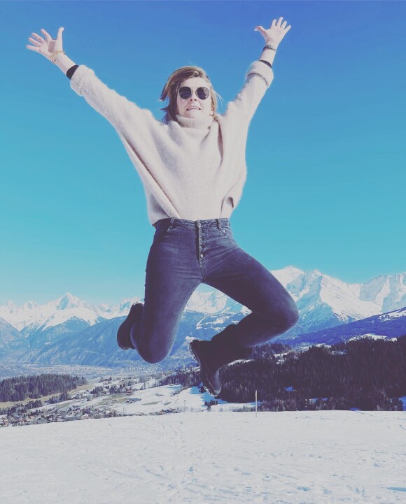 Marie-Alix Jeanson de "Familles nombreuses" heureuse au ski
