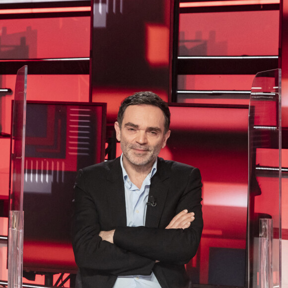 Exclusif - Yann Moix - Jean-Luc Mélenchon est l'invité de Cyril Hanouna sur l'émission "Balance ton Post", diffusée en direct le 11 février 2021. © Jack Tribeca / Bestimage  Exclusive - No web en Suisse / Belgique 