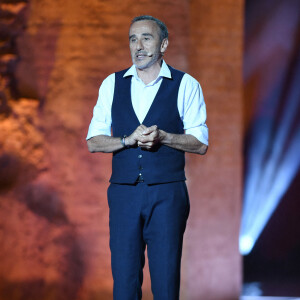 Elie Semoun lors de la soirée du grand gala du "Marrakech du Rire 2022" pour la 10ème édition au palais El Badiî à Marrakech, Maroc, le 18 juin 2022. © Rachid Bellak/Bestimage 