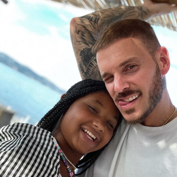 Matt Pokora heureux avec ses deux fils et sa belle fille Violet @ Instagram / Matt Pokora