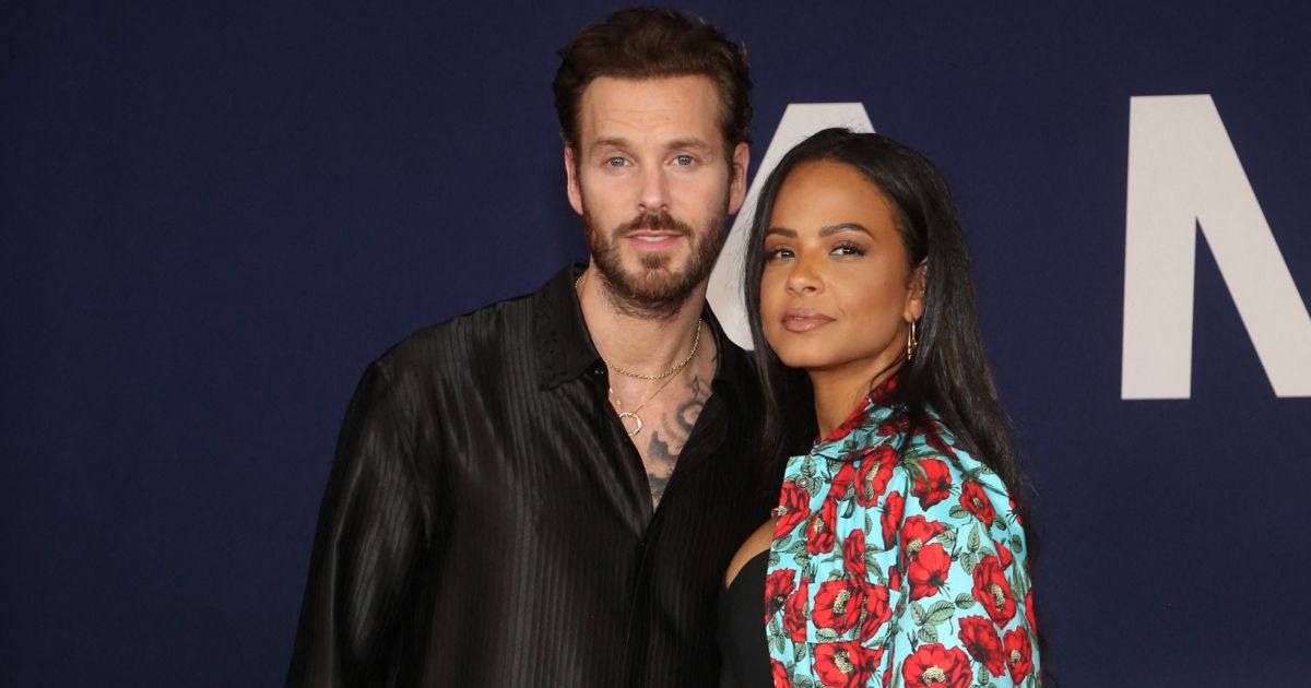 Matt Pokora Et Sa Femme Christina Milian Au Photocall Lors De La