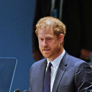 Le prince Harry, duc de Sussex et Meghan Markle, duchesse de Sussex, lors de la célébration du "Nelson Mandela International Day" au siège de l'ONU à New York. Le Prix Nelson Mandela des Nations Unies 2020 a été décerné à Mme Marianna V. Vardinoyannis de Grèce et au Dr Morissanda Kouyate de Guinée. New York, le 18 juillet 2022. 