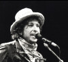 Archives - Bob Dylan sur scène lors d'un concert en Belgique le 7 juin 1984