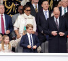 La princesse Charlotte, le prince George et le prince William, duc de Cambridge - La famille royale d'Angleterre lors de la parade devant le palais de Buckingham, à l'occasion du jubilé de la reine d'Angleterre. Le 5 juin 2022 
