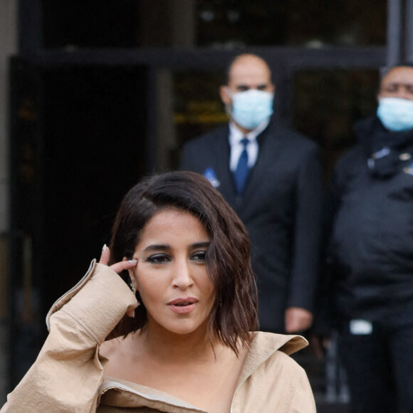 Leïla Bekhti au défilé de mode L'Oréal lors de la la Fashion Week printemps/été 2022 sur le parvis des droits de l'homme à Paris, France, le 3 octobre 2021. © Veeren Ramsamy-Christophe Clovis/Bestimage 