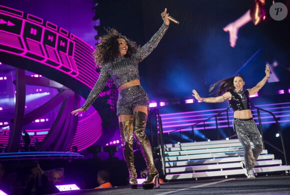 Melanie Chisholm (Mel C) et Melanie Brown (Mel B) - Les Spice Girls en concert au Stade de Wembley dans le cadre de leur tournée "Spice World UK Tour". Londres, le 20 juin 2019. 