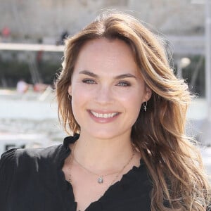 Melanie Maudran - Photocall de la série "Un si grand soleil" lors de la 21ème édition du Festival de la Fiction TV de la Rochelle. Le 14 septembre 2019 © Patrick Bernard / Bestimage