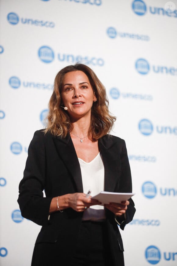 Mélissa Theuriau - Le président de la République lors du 30ème anniversaire de la Convention internationale des droits de l'enfant à l'UNESCO à Paris le 20 novembre 2019. © Hamilton / Pool / Bestimage 