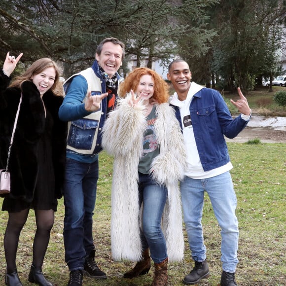 Jean-Luc Reichmann, Mathilde Lebrequier, Maria Schmitt, et Alexandre Achddjian lors du photocall de la série "Léo Matteï, Brigade des mineurs" lors du 22ème Festival des créations télévisuelles de Luchon, France, le 7 février 2020. © Patrick Bernard/Bestimage 