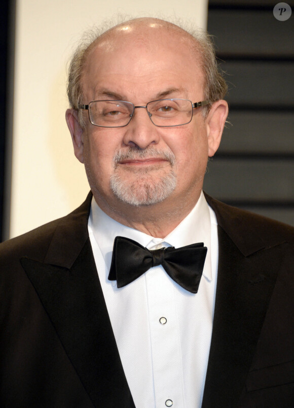 Salman Rushdie à la soirée Vanity Fair en marge de la cérémonie des Oscar 2017 à Los Angeles le 26 février 2017. 
