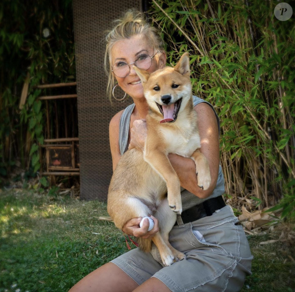 Sheila et son chien Tao sur Instagram. Le 12 août 2022.