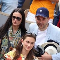 Demi Moore canon en bikini en Grèce : même la nouvelle compagne de son ex est fan !