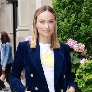 Olivia Wilde arrive aux studios de BuzzFeed News à New York, le 23 mai 2019.