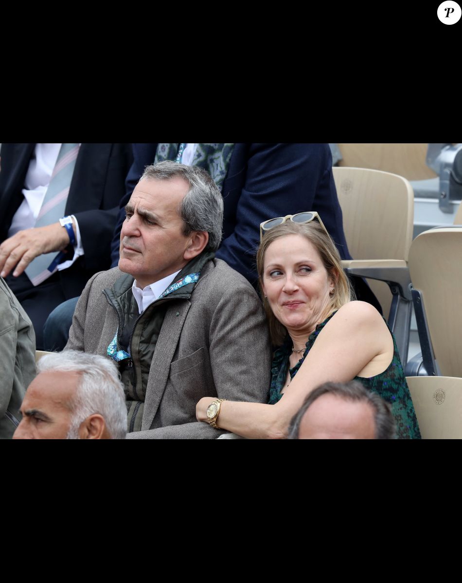 Takis Candilis et sa femme Babsie Steger - Célébrités dans les tribunes des internationaux de France de tennis de Roland Garros à Paris, France, le 9 juin 2019. © Jacovides-Moreau/Bestimage