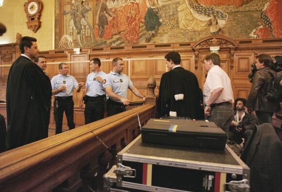 Ouverture du procès d'Emile Louis à Paris en juin 2006 à la cour d'assise.