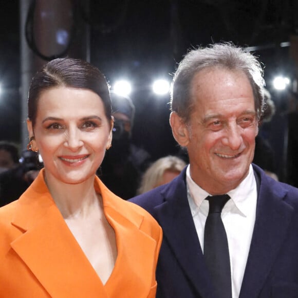 Vincent Lindon, Juliette Binoche - Tapis rouge de la première du film "Avec amour et acharnement" lors de la 72ème édition du festival international du film de Berlin le 12 février 2022.