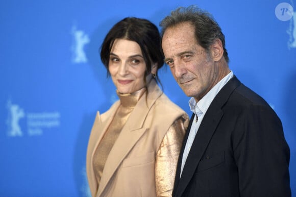 Juliette Binoche, Vincent Lindon - Photocall du film "Avec amour et acharnement" lors de la 72ème édition du festival international du film de Berlin le 12 février 2022. © Imago / Panoramic / Bestimage