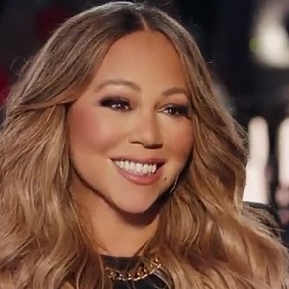 Mariah Carey enseignera une MasterClass sur "comment utiliser votre voix pour vous exprimer à travers la musique" sur MasterClass.com.