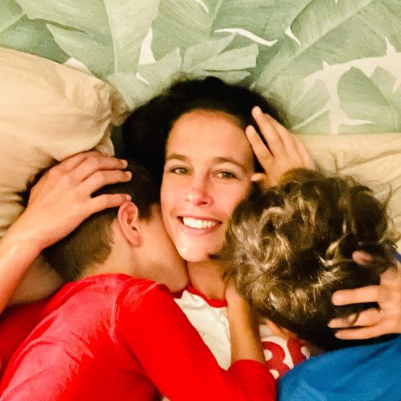 Clémence Castel en famille sur Instagram. Le 29 mai 2022.