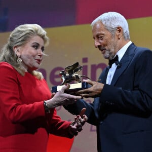 Roberto Cicutto - Catherine Deneuve a reçu un Lion d'Or d'honneur lors de la 79e édition du festival international du film de Venise, la Mostra le 31 août 2022. © LaPresse / Panoramic / Bestimage