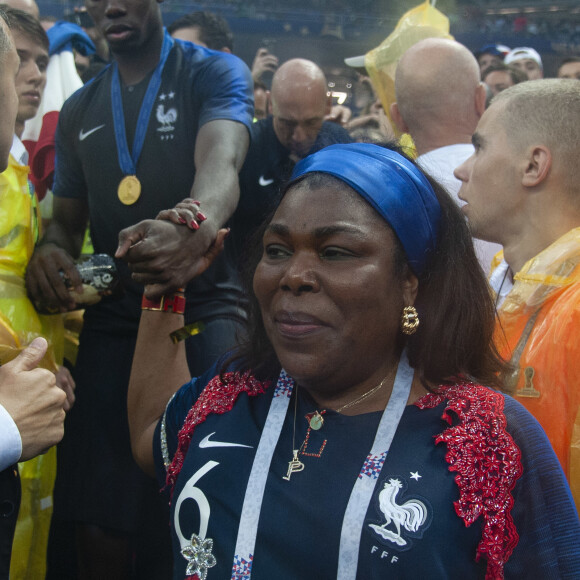 Paul Pogba et sa mère Yeo Pogba - Finale de la Coupe du Monde de Football 2018 en Russie à Moscou, opposant la France à la Croatie (4-2) le 15 juillet 2018 © Moreau-Perusseau / Bestimage