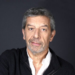 Portrait de Michel Cymes en marge de l'émission "Chez Jordan" à Paris le 8 avril 2022. © Cédric Perrin / Bestimage