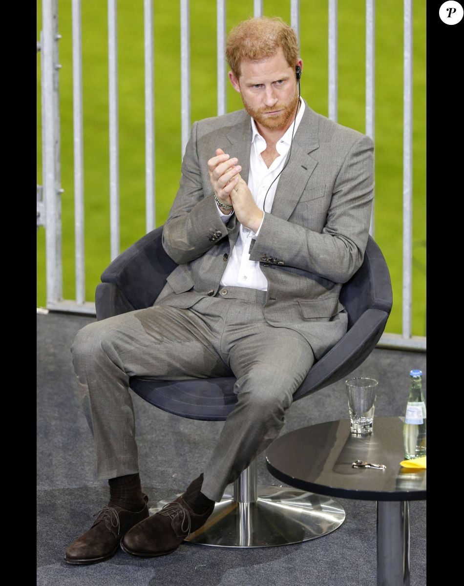 Le prince Harry et Meghan Markle participent à la conférence de presse des Invictus Games 2023 à Dusseldorf, Allemagne le 6 septembre 2022. © Imago / Panoramic / Bestimage