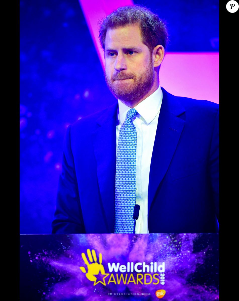 Le prince Harry, duc de Sussex, lors du "WellChild Awards" à l'hôtel Royal Lancaster à Londres. Le 15 octobre 2019
