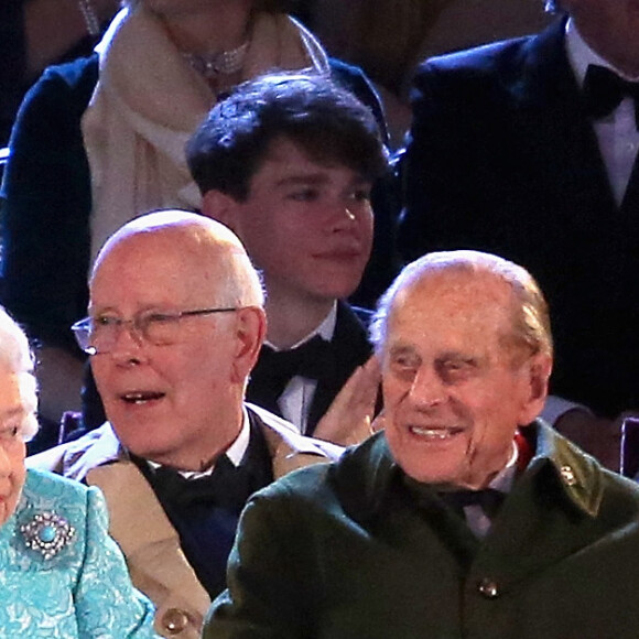 La princesse Beatrice d'York, la reine Elisabeth II d'Angleterre, le prince Philip, duc d'Edimbourg, et Kate Catherine Middleton, duchesse de Cambridge - La famille royale d'Angleterre lors des célébrations du 90ème anniversaire de la reine Elisabeth II au château de Windsor. Le 15 mai 2016 