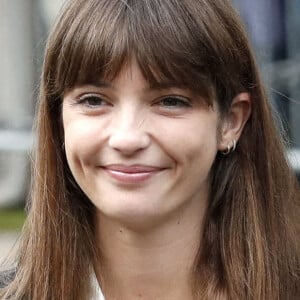 Annabelle Belmondo - Obsèques de Jean-Paul Belmondo en en l'église Saint-Germain-des-Prés, à Paris le 10 septembre 2021. © Cyril Moreau / Bestimage 