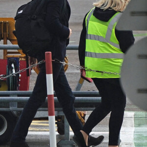 Le prince Harry, duc de Sussex, arrive à l'aéroport de Aberdeen, au lendemain du décès de la reine Elisabeth II d'Angleterre au château de Balmoral. Le 9 septembre 2022 