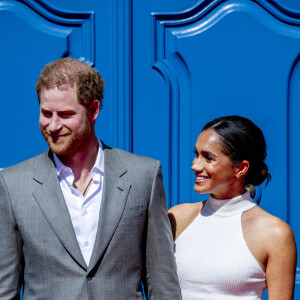 Le prince Harry, duc de Sussex et Meghan Markle, duchesse de Sussex, arrivent à l'hôtel de ville pour l'événement Invictus Games Dusseldorf 2023 One Year to Go, à Düsseldorf, Allemagne, le 6 septembre 2022. 