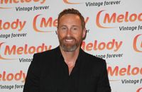 Frank Delay (2be3) en couple : il présente ENFIN sa nouvelle compagne !