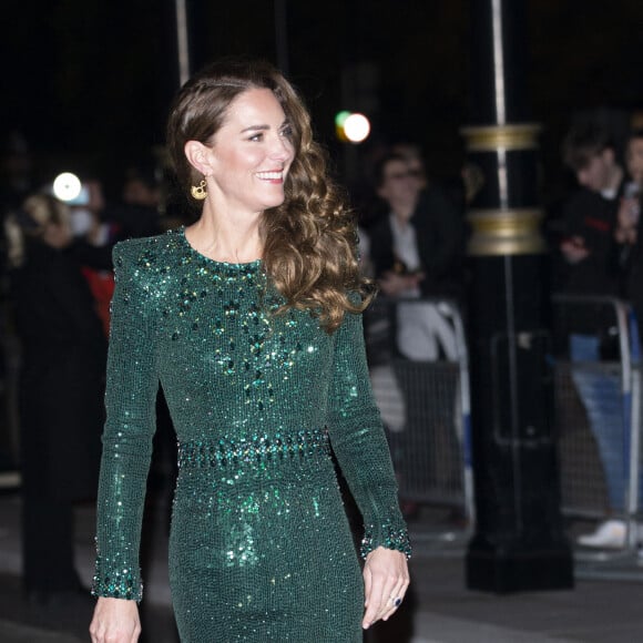 Kate Catherine Middleton - Le duc et la duchesse de Cambridge à leur arrivée au "Royal Variety Performance 2021" au Royal Albert Hall à Londres. Le 18 novembre 2021