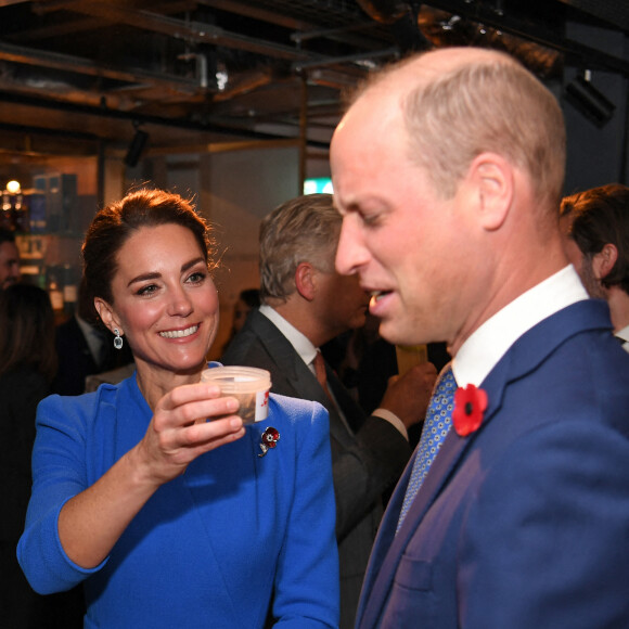 Catherine Kate Middleton et le prince William, duc et duchesse de Cambridge lors de la réception à la distillerie Clydeside à Glasgow pour les gagnants et finalistes du premier prix Earthshot en marge de la COP26 le 1er novembre 2021. 