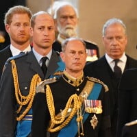 Meghan Markle : Tendre clin d'oeil mode à la reine Elizabeth II lors de la procession à Londres