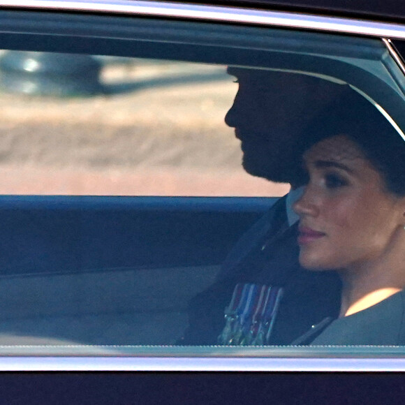 Meghan Markle, duchesse de Sussex - Procession cérémonielle du cercueil de la reine Elisabeth II du palais de Buckingham à Westminster Hall à Londres, Royaume Uni, le 14 septembre 2022. 