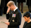 Le prince Harry, duc de Sussex, Meghan Markle, duchesse de Sussex - Intérieur - Procession cérémonielle du cercueil de la reine Elisabeth II du palais de Buckingham à Westminster Hall à Londres. Le 14 septembre 2022