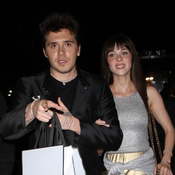 Brooklyn Beckham et sa femme Nicola Peltz au défilé de mode Tom Ford rintemps/été 2023 à New York le 14 septembre 2022.
