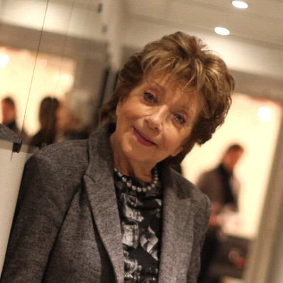 Marthe Mercadier en 2011 lors de l'émission Vendredi sur un plateau (France 3)