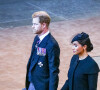 Le prince Harry et Meghan Markle - Procession cérémonielle du cercueil de la reine Elisabeth II du palais de Buckingham à Westminster Hall à Londres le 14 septembre 2022. © Photoshot / Panoramic / Bestimage 