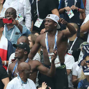 Florentin Pogba et Mathias Pogba au stade Loujniki lors de la finale de la Coupe du Monde de Football 2018 à Moscou, opposant la France à la Croatie à Moscou le 15 juillet 2018 .© Cyril Moreau/Bestimage