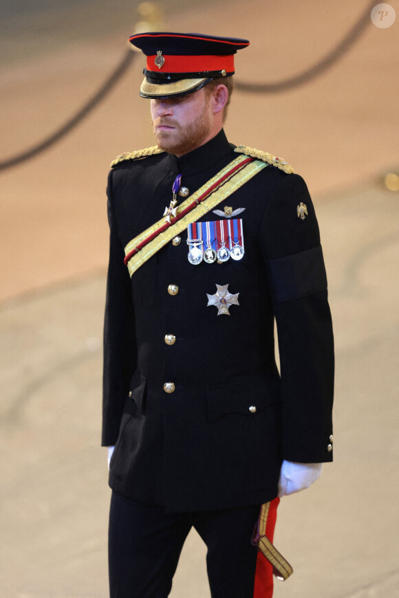 Le prince Harry, duc de Sussex - Veillée des petits-enfants de la reine Elizabeth II au Westminster Hall à Londres, Royaume Uni, le 17 septembre 2022. 