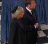 Emmanuel et Brigitte Macron sont arrivées en l'abbaye de Westminster à Londres pour les obsèques nationales d'Elizabeth II. Très digne, la première dame a choisi de porter un chapeau et une voilette noirs.