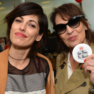 Jennifer Ayache et sa mère Chantal Lauby lors de la 13ème édition du Charity Day dans la salle des marchés d'Aurel BGC dans le quartier de la Bourse à Paris le 11 septembre 2017 © Veeren / Bestimage