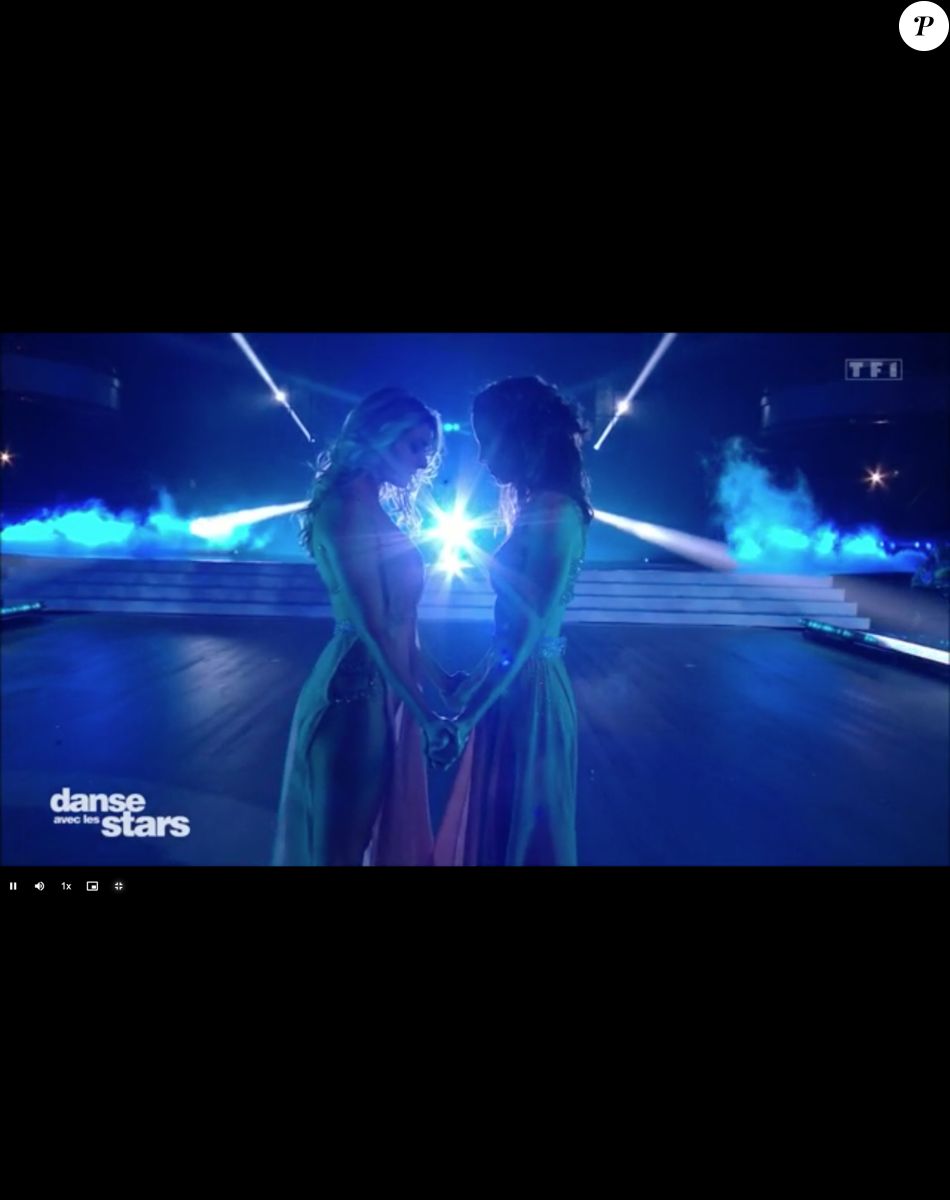 Clémence Castel et Candice Pascal dans " Danse avec les stars".