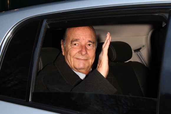 Jacques Chirac, qui fete son 80eme anniversaire aujourd'hui, a quitte son domicile en voiture. Le 29 novembre 2012 