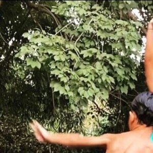 Abbie et Peter, les enfants de Faustine Bollaert et Maxime Chattam